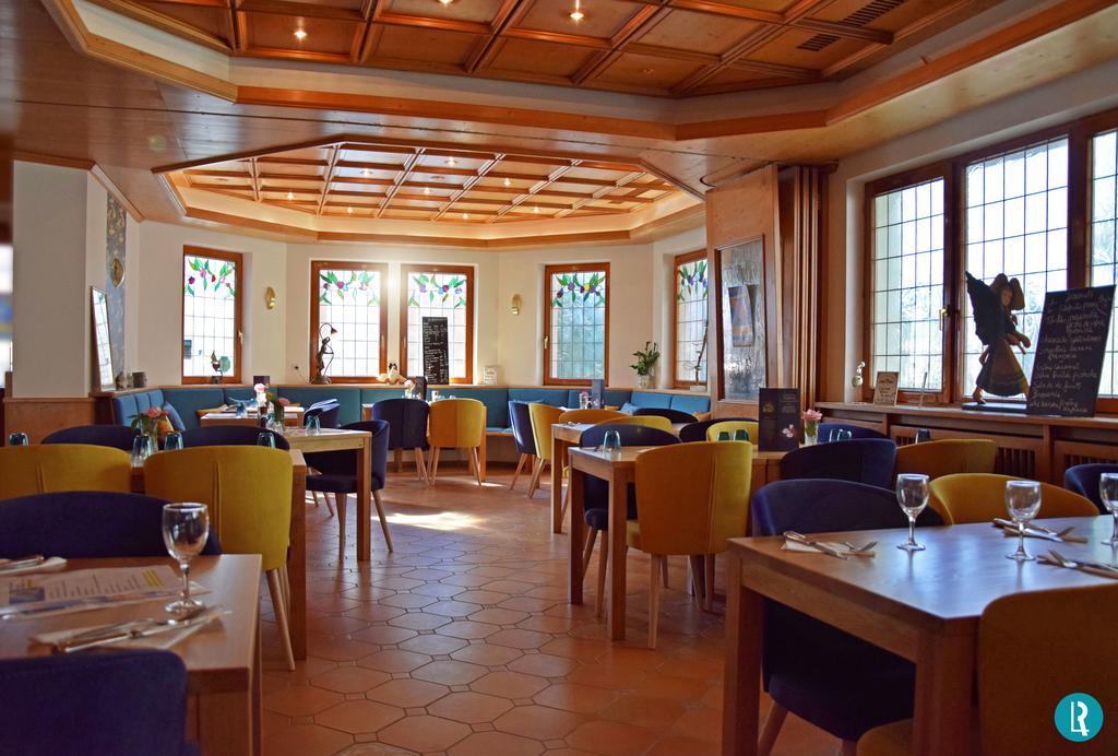L'Hotel Des Bords De L'Ill Erstein Bagian luar foto
